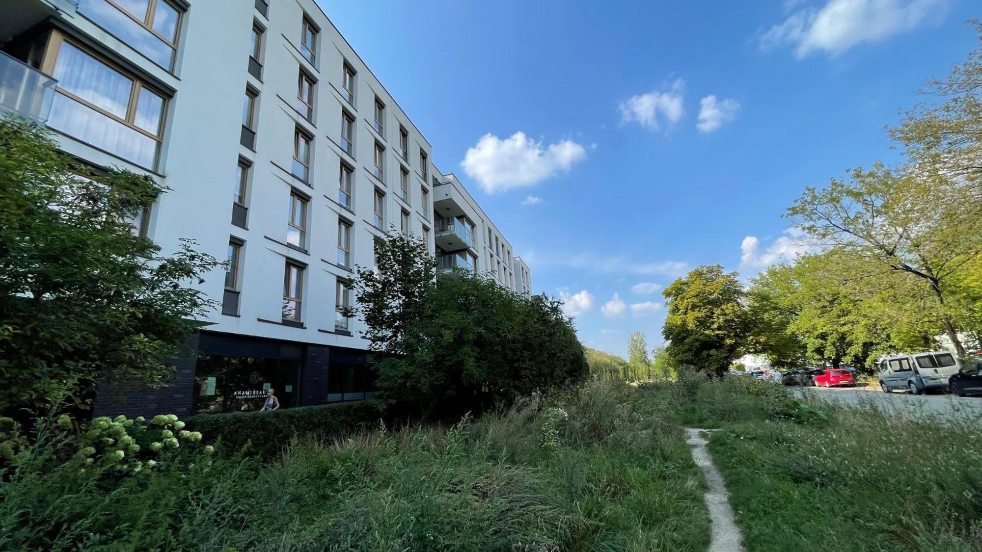 Apartamenty Warszawa Centrum Wlodarzewska 30 Luaran gambar